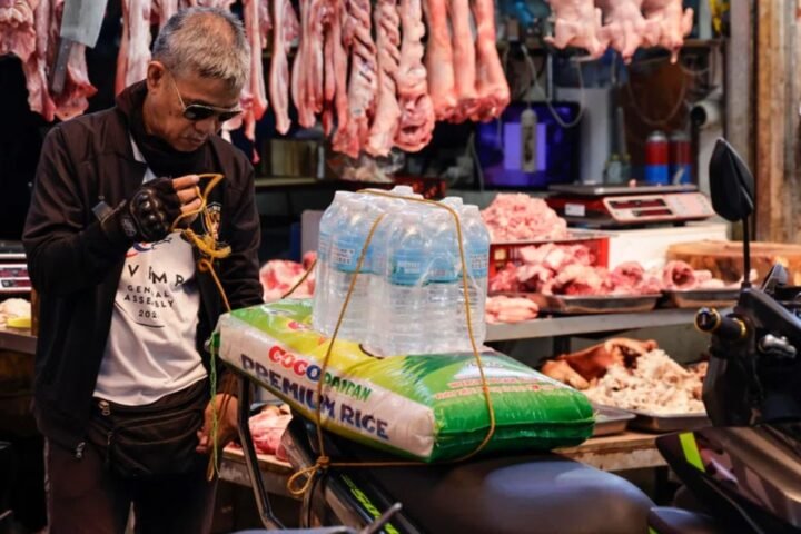 The Philippines' Income Upgrade Hides a Grim Reality for Most Filipinos