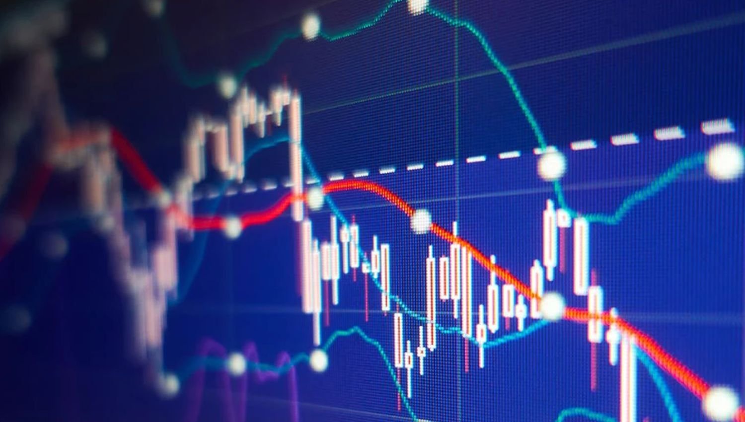 Manulife Falling Oil Prices, Fed Policy Shifts Seen Shaping PH Markets in Second Half