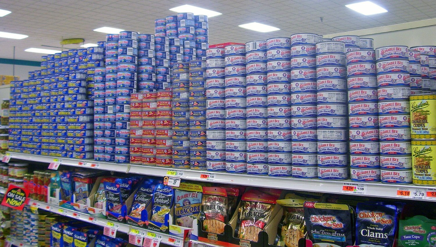 Philippine Retailers Are Betting the Second Half Saves 2026