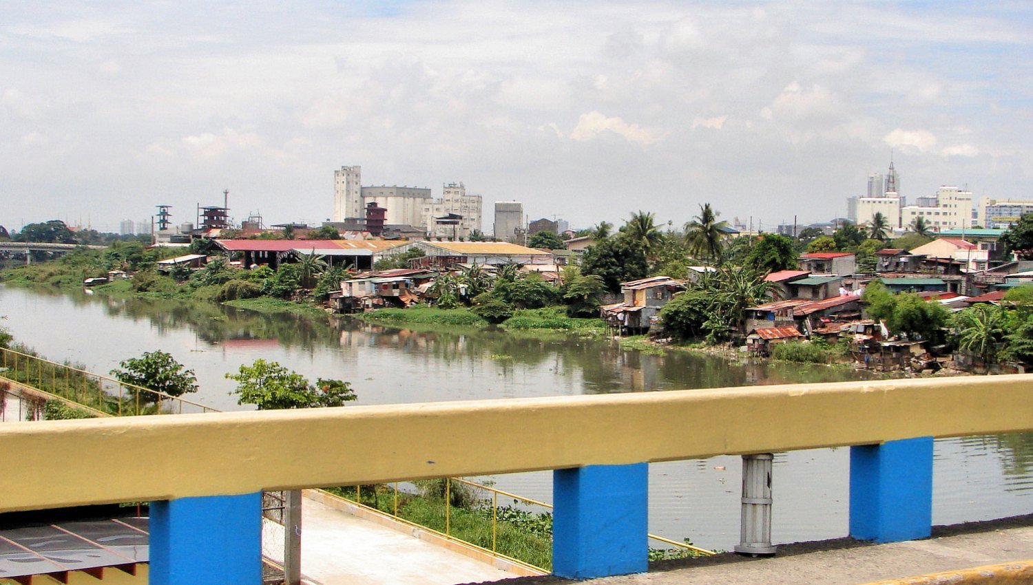 PNP to Honor Officer Who Died Rescuing Two From River Currents