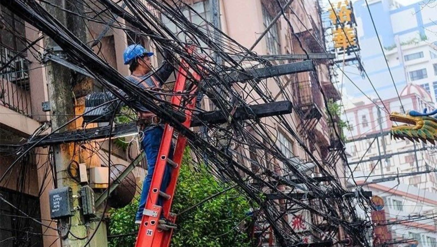 Energy Regulator Orders Meralco to Return P2.64 Billion to Customers Over Six Months